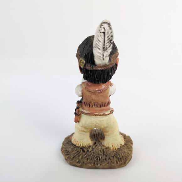 Vintage Native American Indian Boy with Horn & Canoe Resin Figurines - Picture 3 of 7